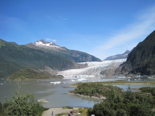Mendenhall Glacier A photo of Mendelhall Glacier in Juneau taken last month with my cheap Canon SD1200 using auto feature