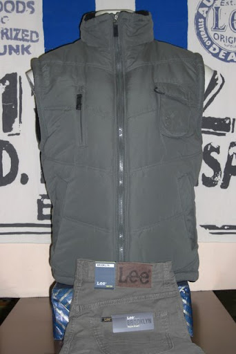 Gilet de travail sans manche 29€