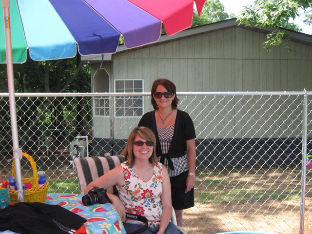 [taylor & jacksons 6th bday party 2010 075[4].jpg]