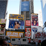  &ndash; Anuncios de Teatros de Broadway