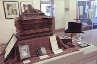 Items from Mark Twain's life