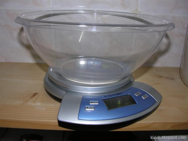 [Kitchen Scales $10.00 (Small)[3].jpg]