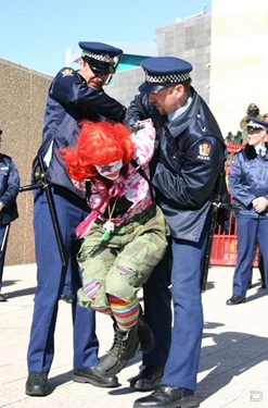 1264476742_costume_guys_arrested_09