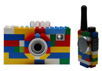 lego camera and radio.jpg
