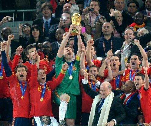 [CAMPEONES DEL MUNDO[3].jpg]