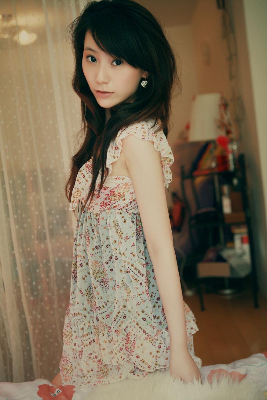 [asian-MOKO-top-girls-wallpaper.jpg]