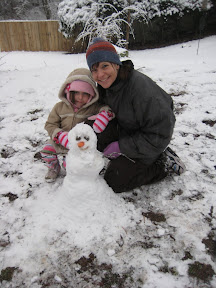 Maya and Aunt Karyn Posin With Snowwoman