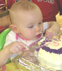 1st birthday Bella cake facegetting started10
