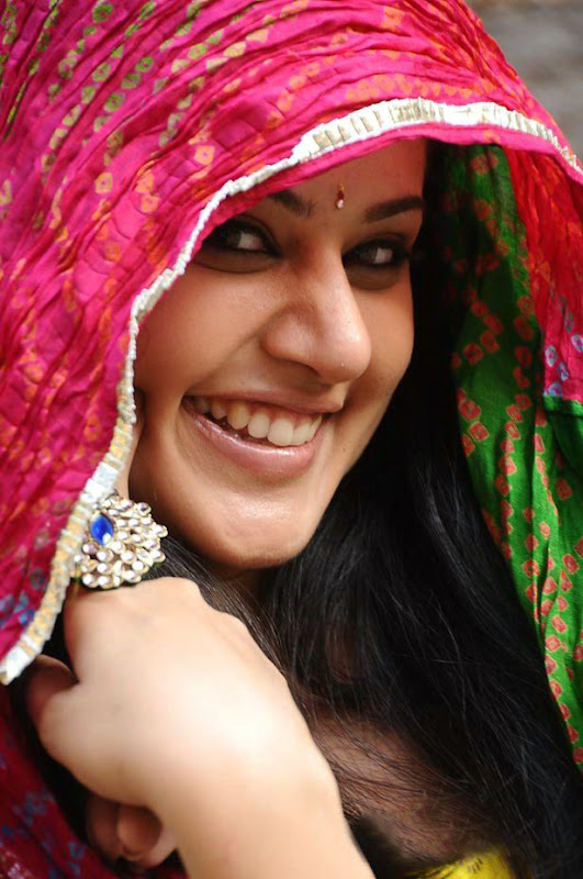 Tapsee Unseen Hot Photos big  show