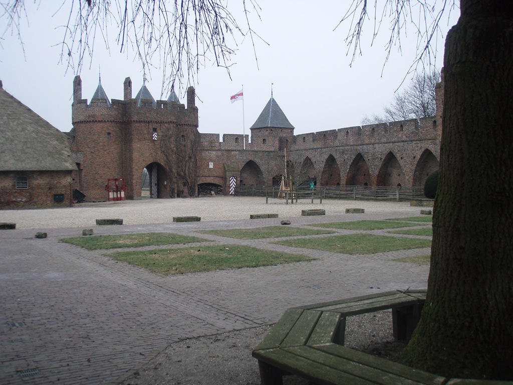 [P2090002[4].jpg]