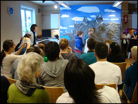 2009-10-17 Teater friskolen 001
