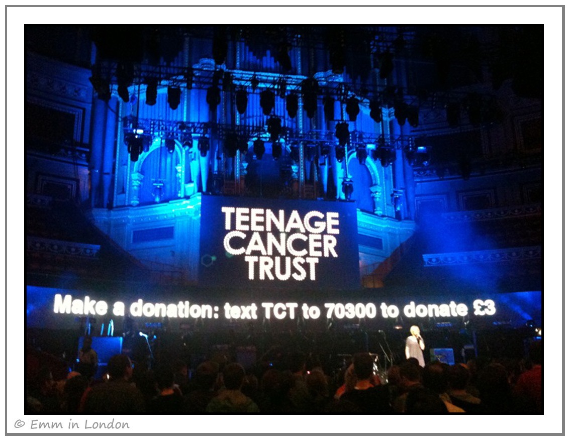 [Editors Teenager Cancer Trust Royal Albert Hall[3].jpg]