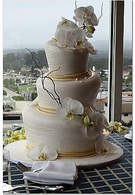 [2836.cake.jpg.resize[5].jpg]
