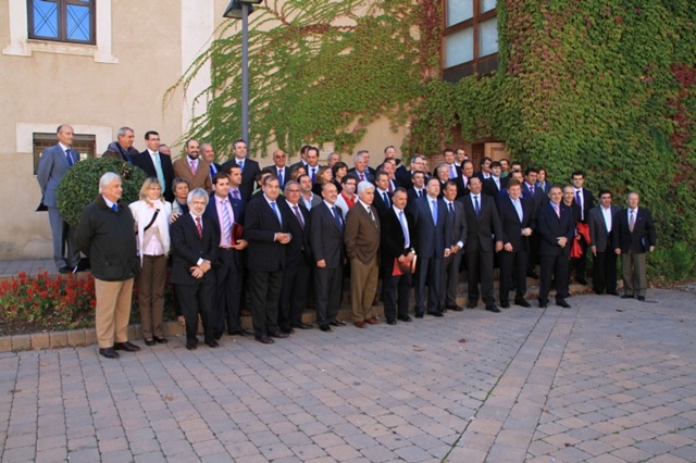 [foto_grupo[4].jpg]
