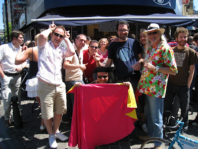 Tapeadores toreadores en Bruselas, tapeo extremo
