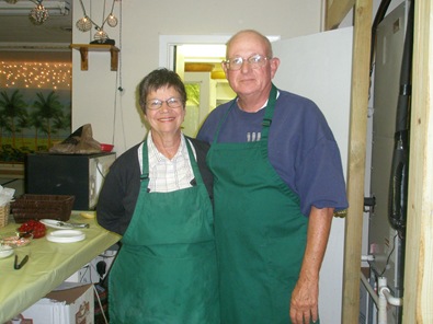 [Don't you love our aprons[9].jpg]