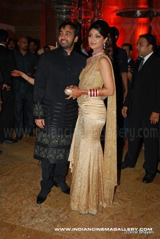 [shilpa shetty wedding[3].jpg]
