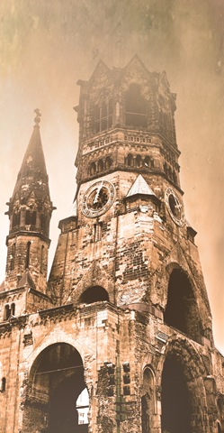 [berlin tower[5].jpg]