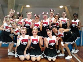 Cheerleaders APS Tigers