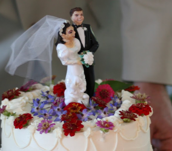 wedding cake topper