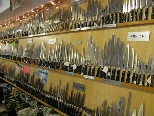 knife wall 3