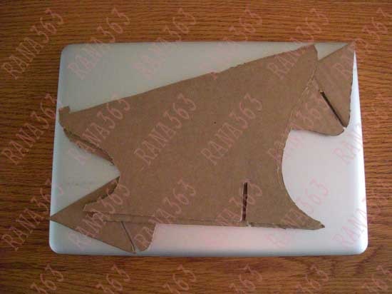 [laptop_stand12-550x412[4].jpg]