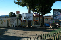 Crossing the very helpful Bolivian border, most locals believe Peru does not have toilets.