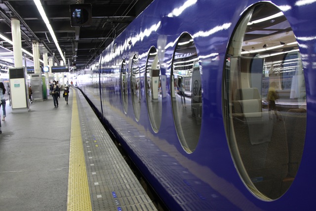 [trainrapido33.jpg]