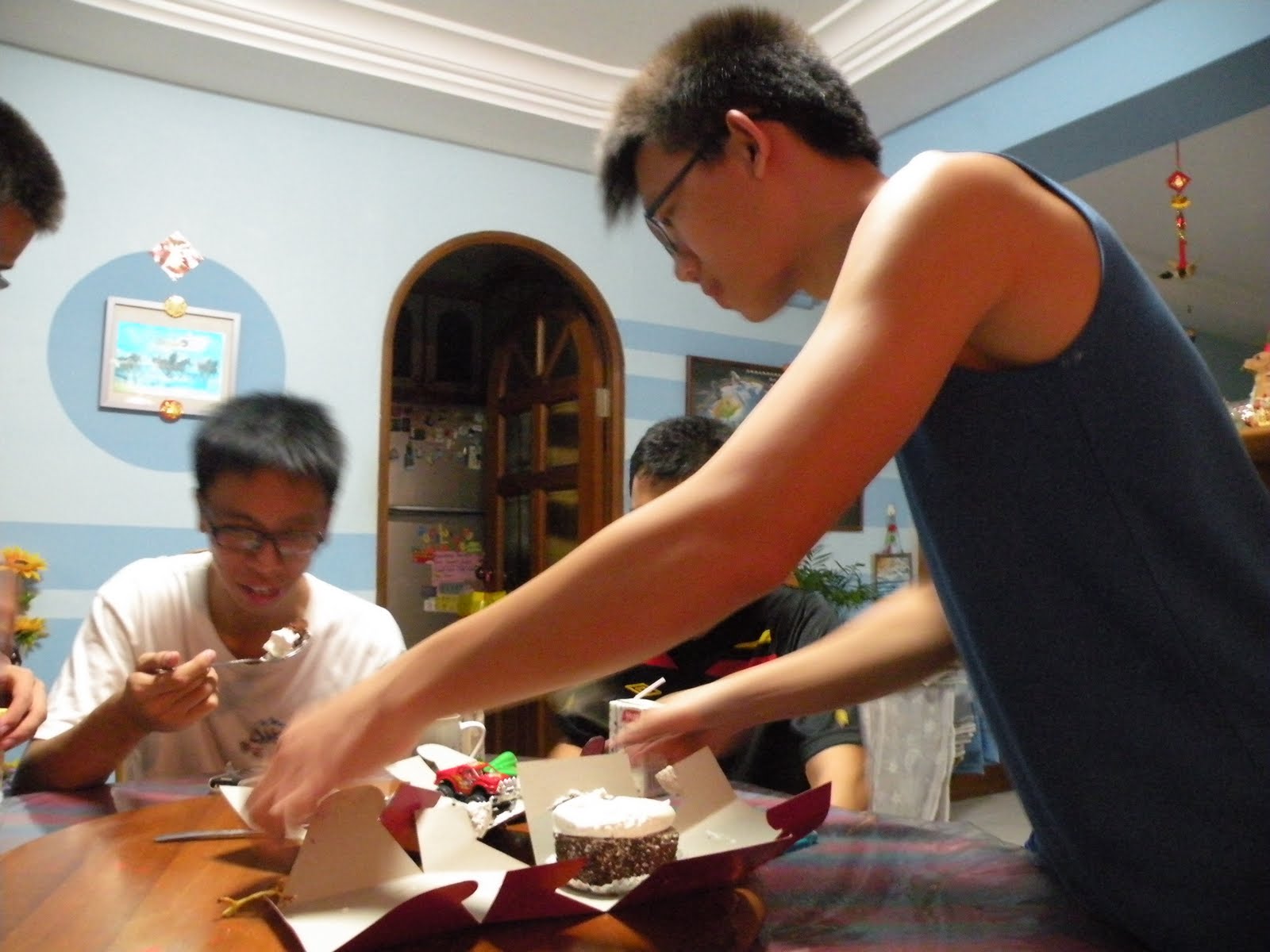 [DSCN38412.jpg]