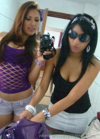 [calientes lindas[6].jpg]