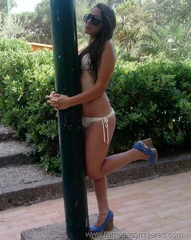 [chicas riquitas[5].jpg]