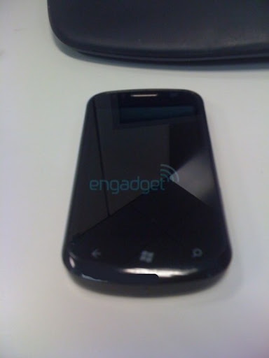 samsung-i917 samsung i917 itw 01 435x580 Leaked photos Samsung Cetus i917