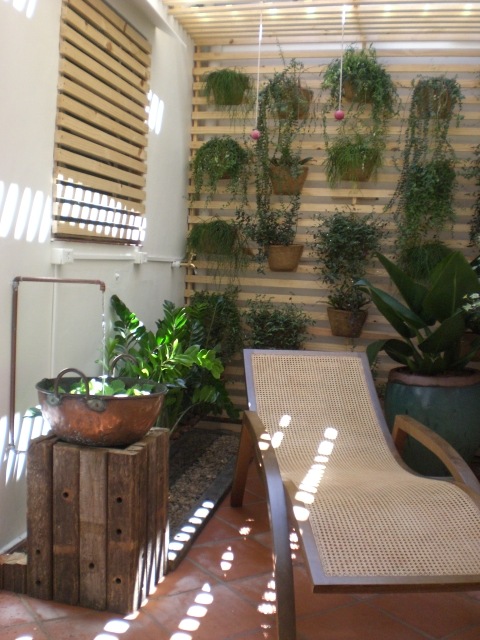 [CasadeValentinaColunaJfreitasAmlia2[1].jpg]