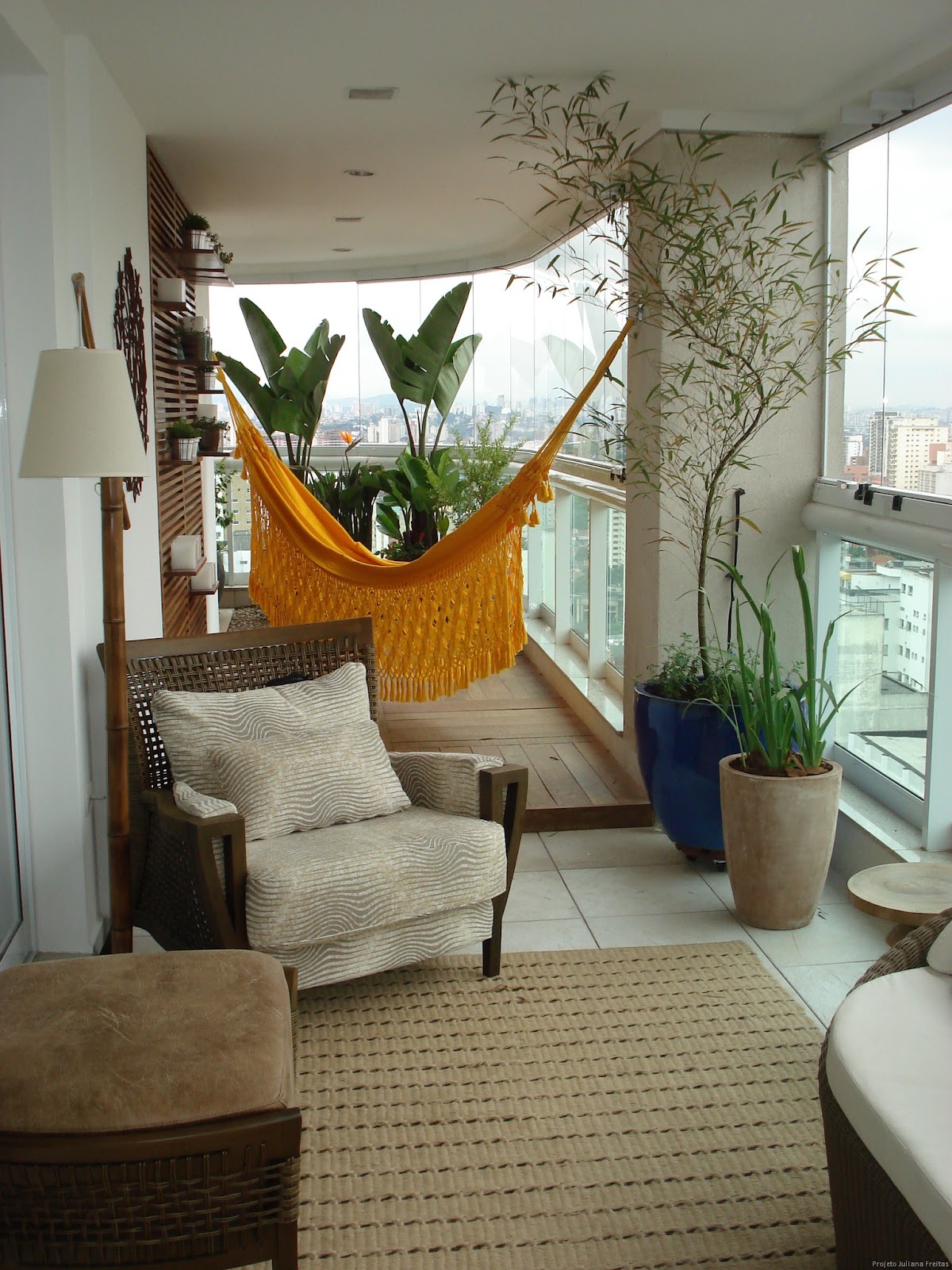 [Casa de Valentina - Coluna Jú freitas - Varandona 5[6].jpg]