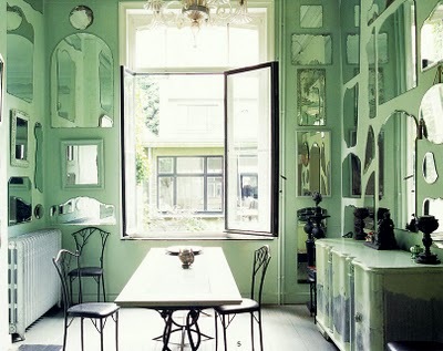 [Casa de Valentina - via Brabourne Farm - espelhos na sala de jantar[5].jpg]