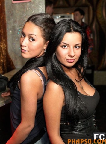 ảnh hộp đêm của Nga :x Moscow_nightclubs_sexy_girls_64
