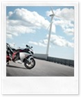 2009-YZF-R1-static-05_prv_tcm26-266127