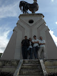 Tugu ayam jantan Solok.JPG