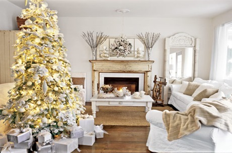Christmas-Tree-White-Room-HTOURS1206-de[1]