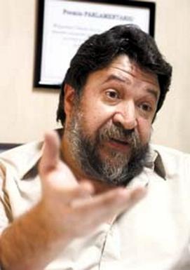 Claudio Lozano