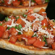 Tomato & Garlic Bruschetta Bread