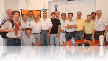 Marcelo Bonavita, Juan Pablo de Jesús, Amado Boudou y representantes de coopertivas de La Costa