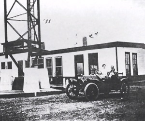 [The Telefunken Broadcast Building 1916 Sayville-Sheva Apelbaum[7].jpg]