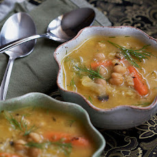 Chickpea Rice Soup With Cabbage