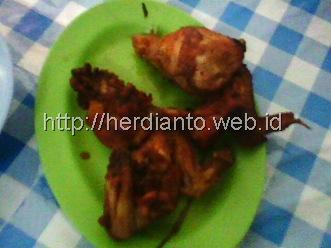 ayam goreng