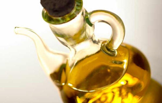 [olive-oil-bottle-2[9].jpg]