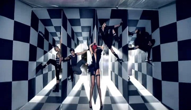 [WhosThatChickSubliminar125.jpg]