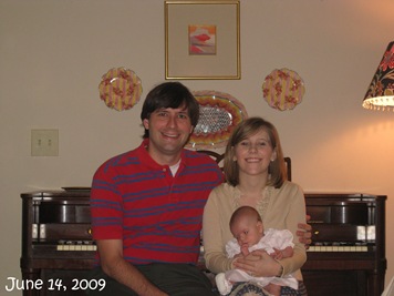[(01) Family Picture (June 14, 2009)_20090614_001[4].jpg]