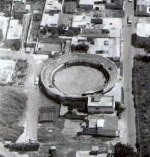 [Plaza de Toros Vista Alegre en 1971[4].jpg]