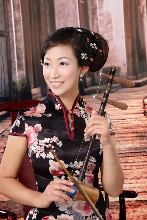 [China Anhui Traditional Orchestra - Jinghu-Wang Jingjing[3].jpg]